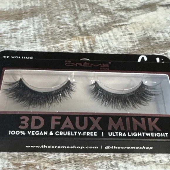 The Creme Shop Cali 3D Faux Mink False Lashes 3X Volume Length NIB - Picture 4 of 4